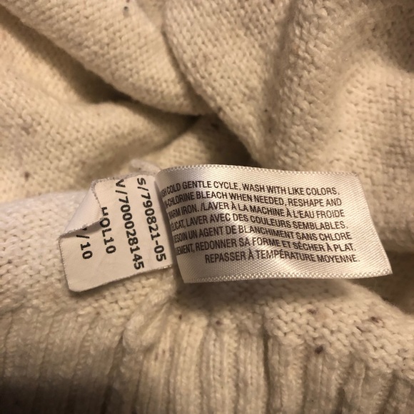 Off White V Neck Knit old Navy Sweater, Size XXL - Picture 5 of 5